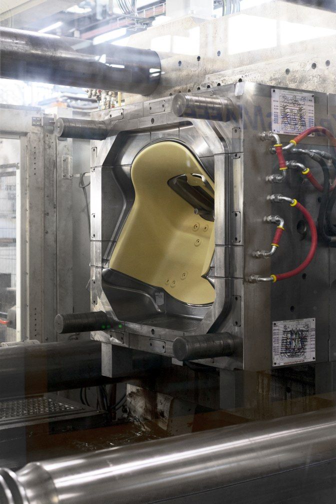 Layout Armchair 214 Armlehnstuhl Hay