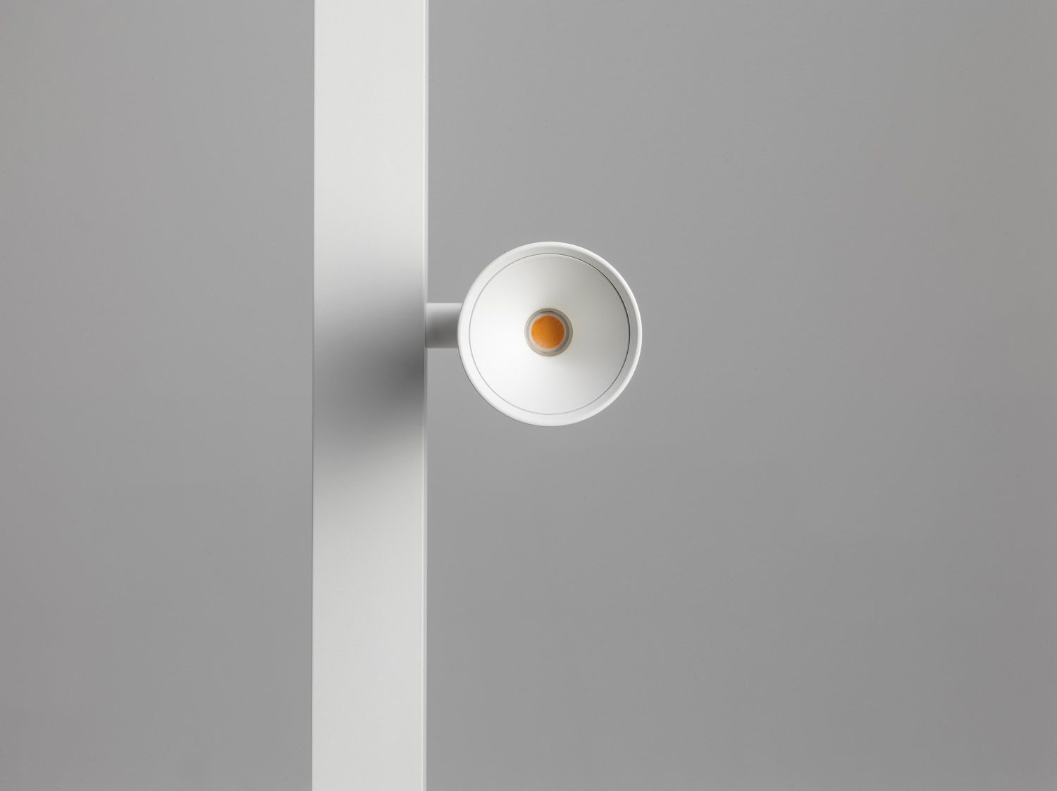 Zen X Floor lamp Stehleuchte stele