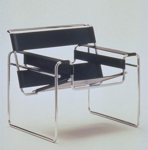 Wassily Sessel von Knoll International mit schwarzem Leder und verchromtem Stahlrohr Gestell.