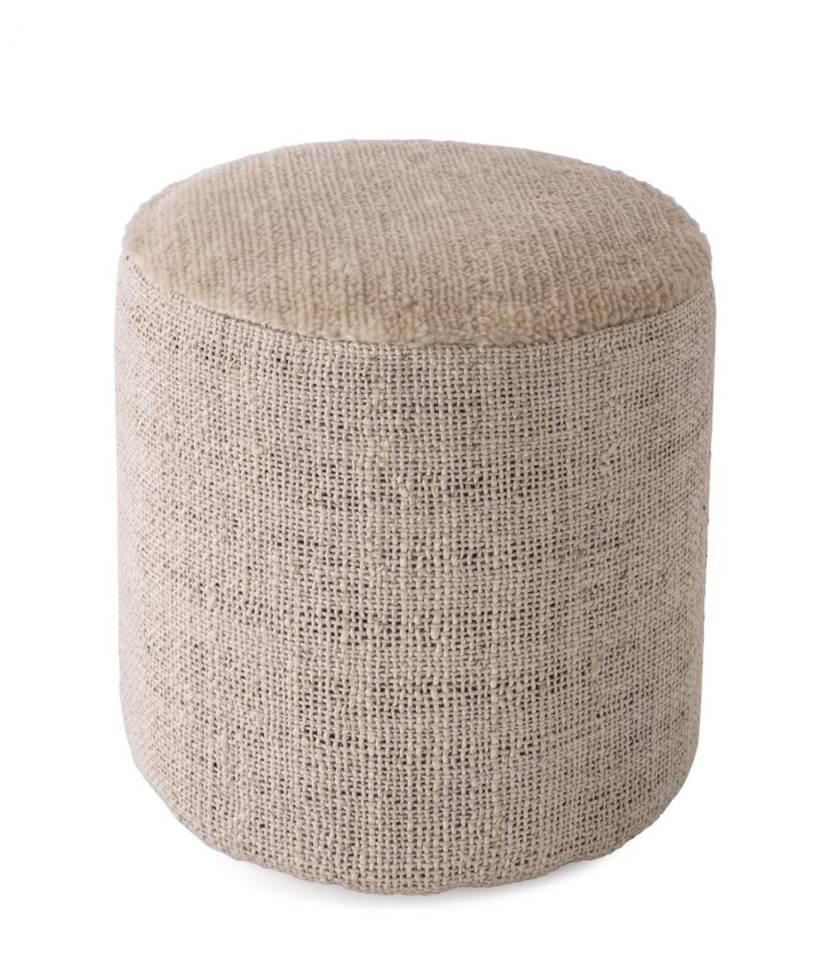 Nanimarquina Tres Pouf, runder Sitzhocker aus Jute und Wolle in Beige, für Wohnzimmer und Schlafzimmer.