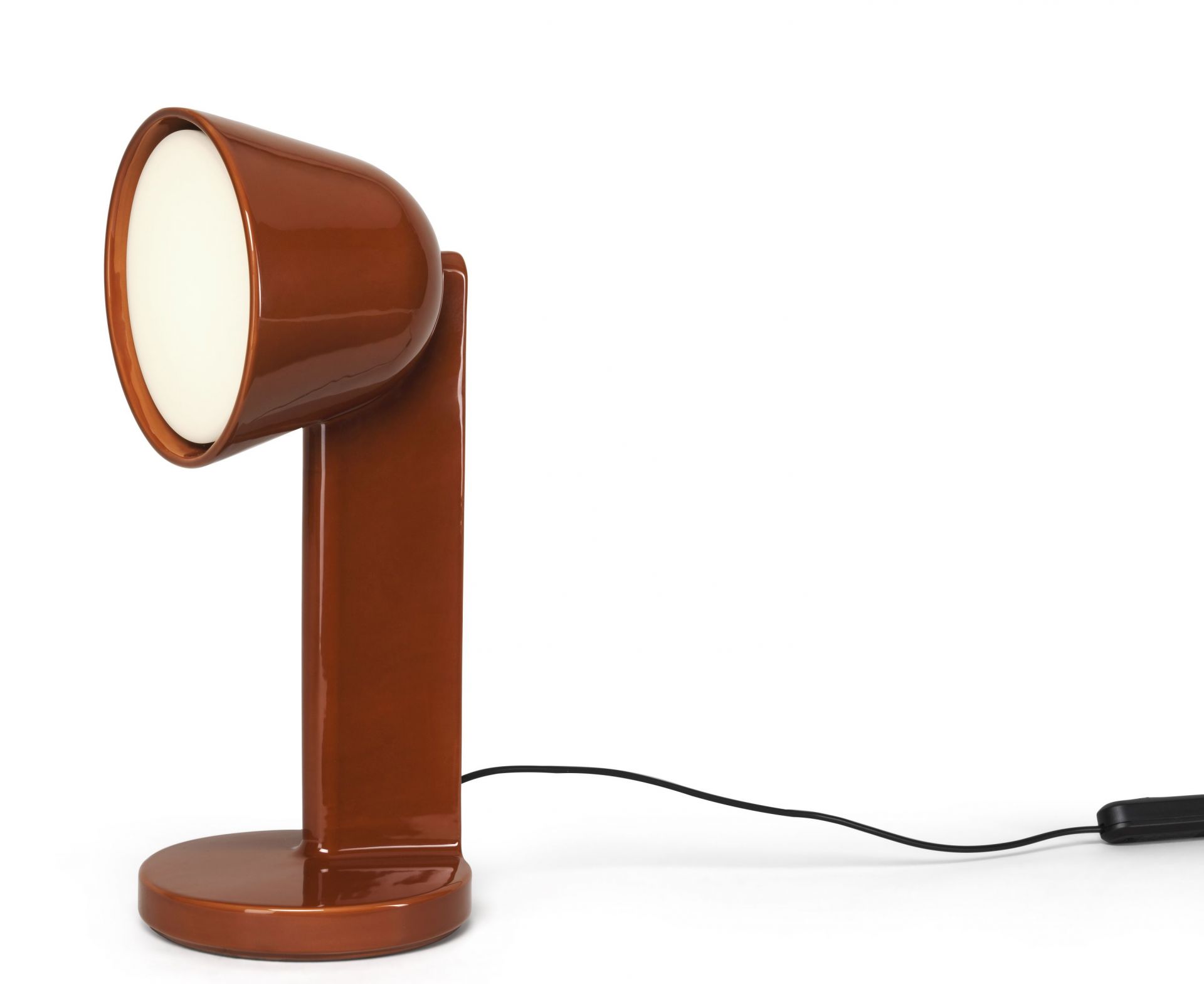 Braune Céramique Tischleuchte von Flos mit rundem Lampenschirm und Fuß für Nachttisch oder Schreibtisch.