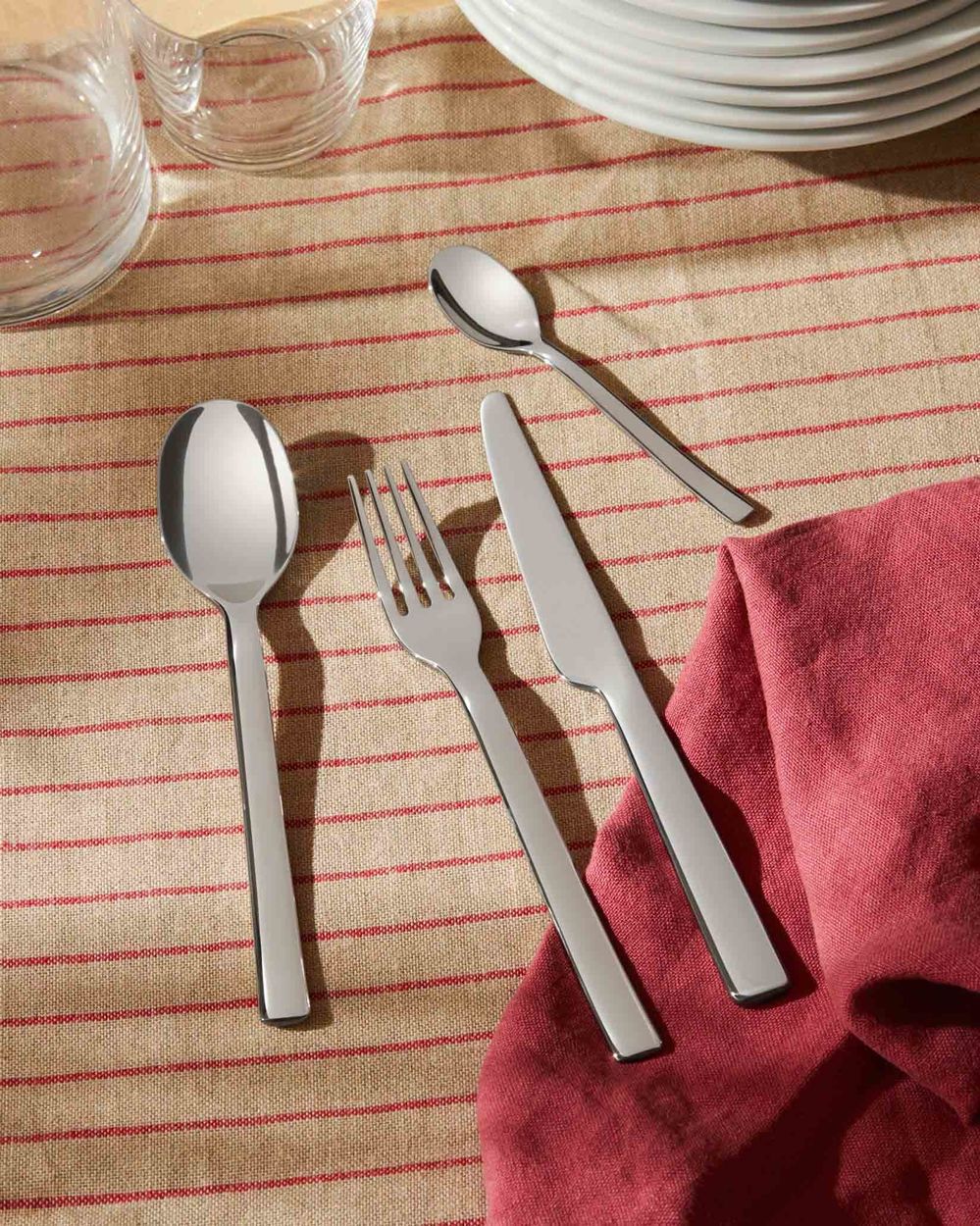Ovale Besteckgarnitur Alessi