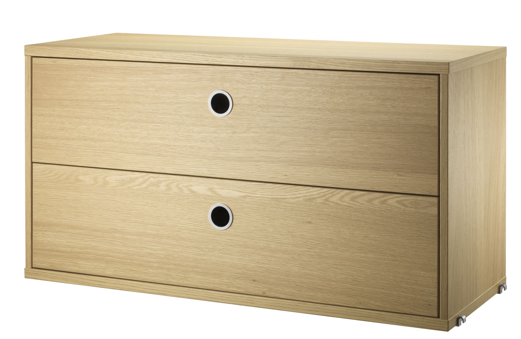 String Furniture Schubladenelement aus Eiche, 78 cm breit, mit zwei Schubladen und runden Griffen.