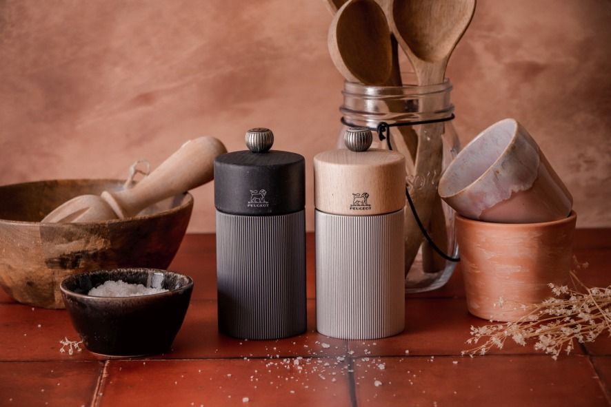 Line Pfeffermühle H 12 cm Graphit & Carbon Peugeot