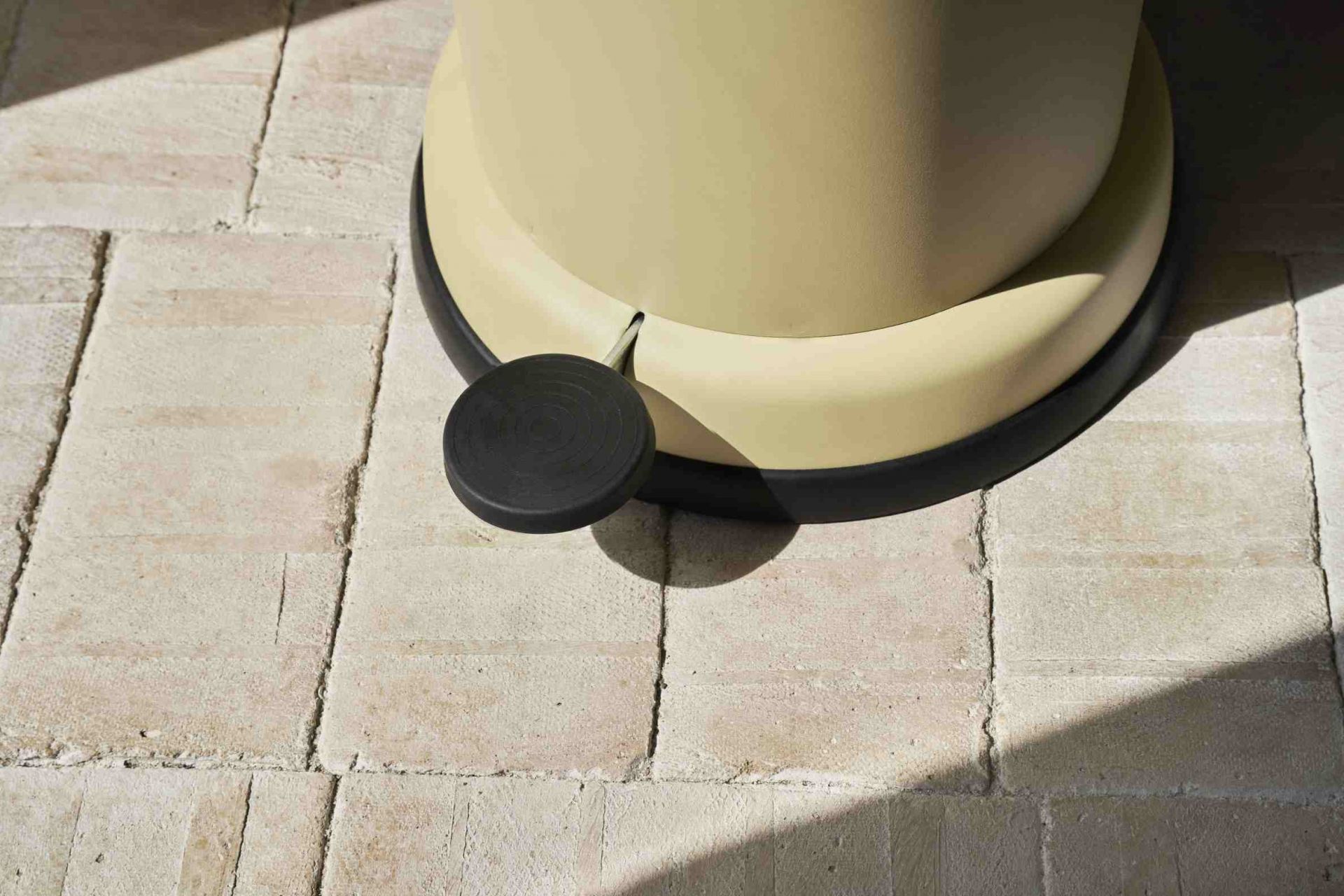 Marie´s Yellow Treteimer Vipp LIMITED EDITION