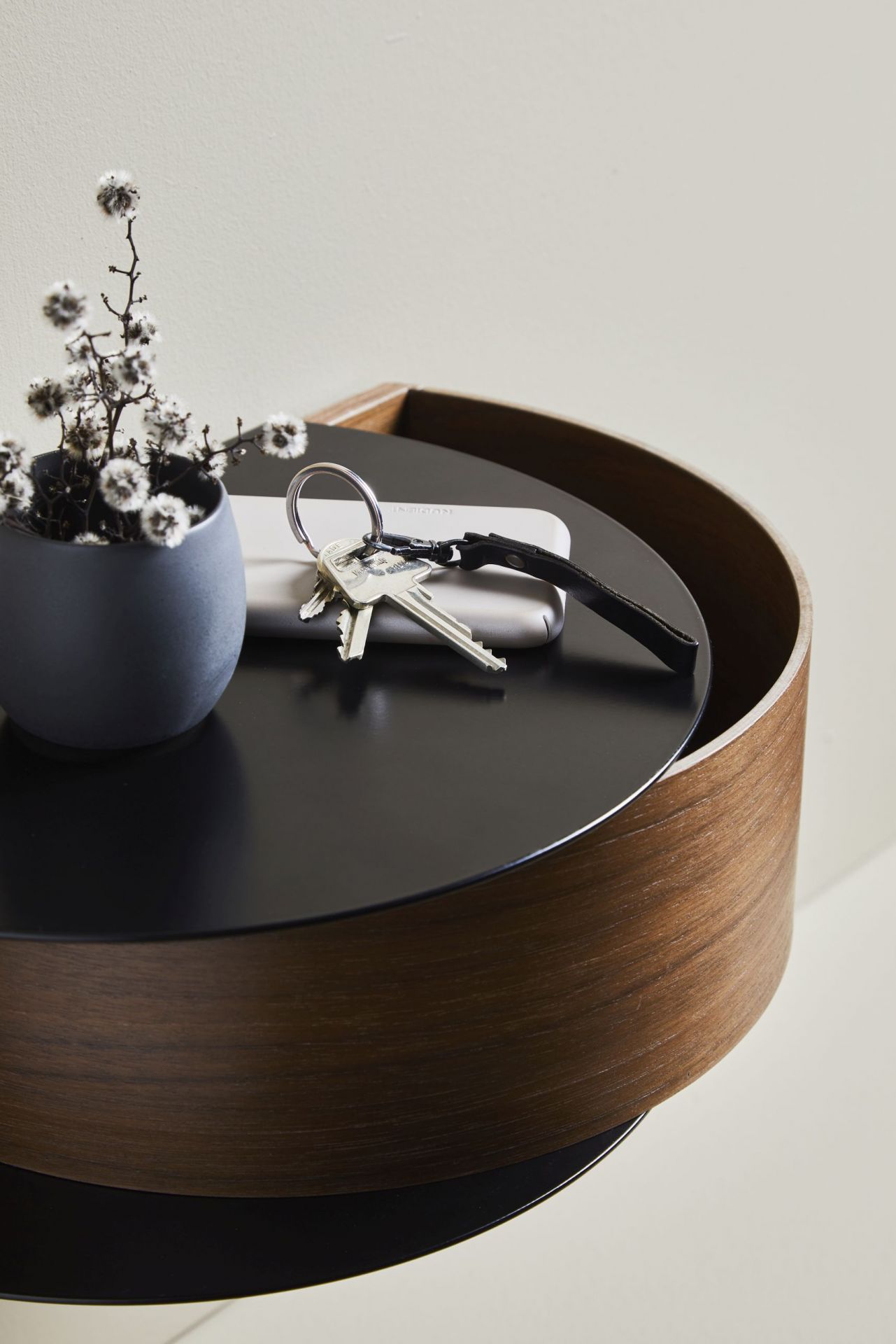 Wallie Wandschublade Regal grau-beige Woud