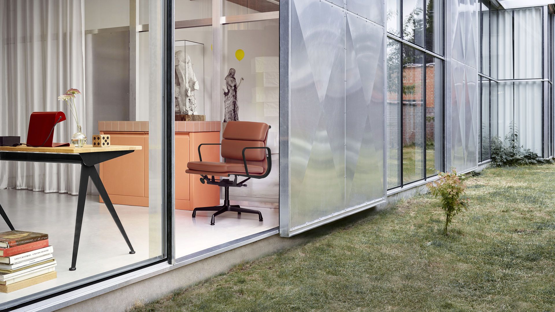 Soft Pad Chair EA 231 / EA231 Stuhl Vitra