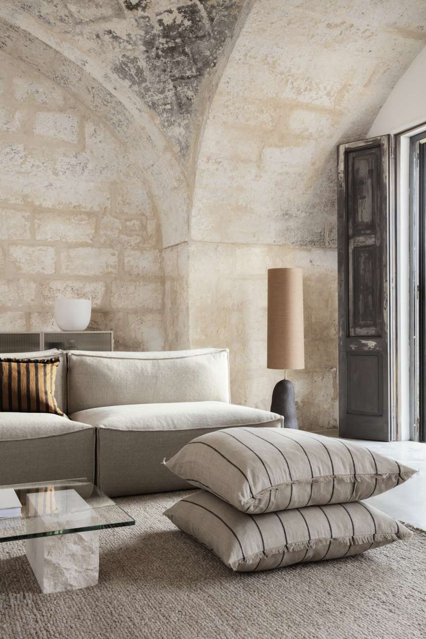 Mineral Coffee Table - Bianco Curia Couchtisch Ferm Living