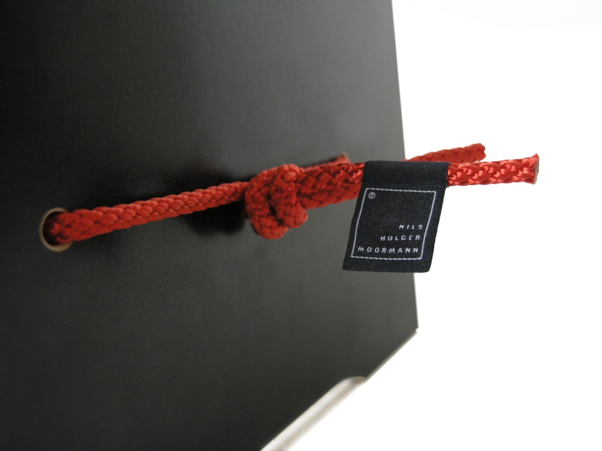 Strammer Max Hocker weiß Nils Holger Moormann