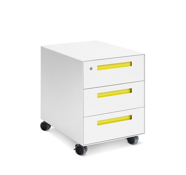 Weißer WORKSPACE WR40 Rollcontainer von Müller Möbelfabrikation mit drei Schubladen und gelben Griffen auf Rollen.