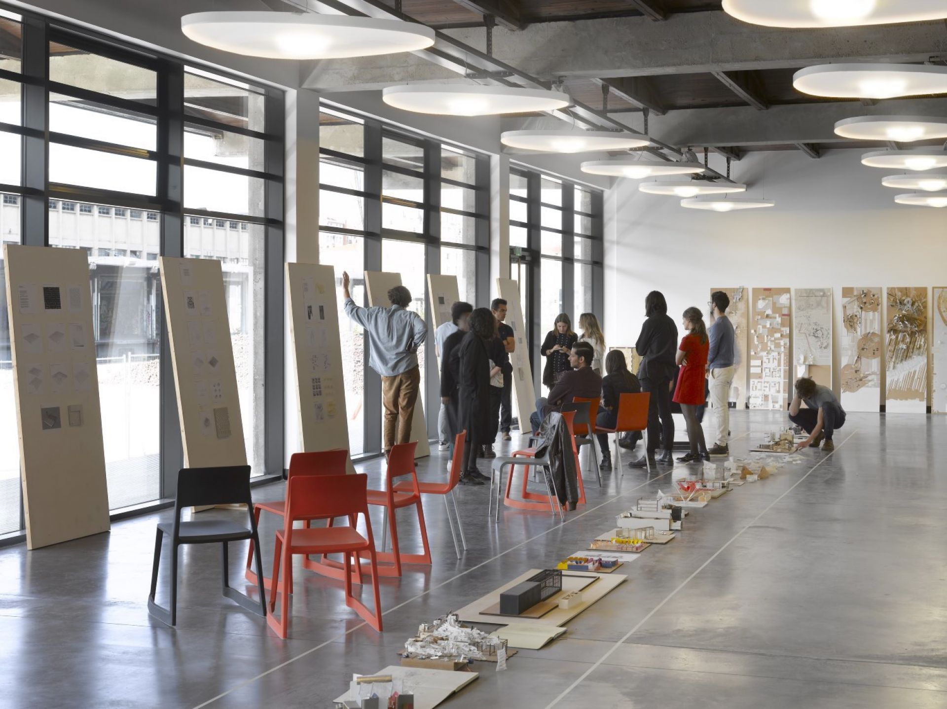 D71PV  Petale LED Pendelleuchte Luceplan