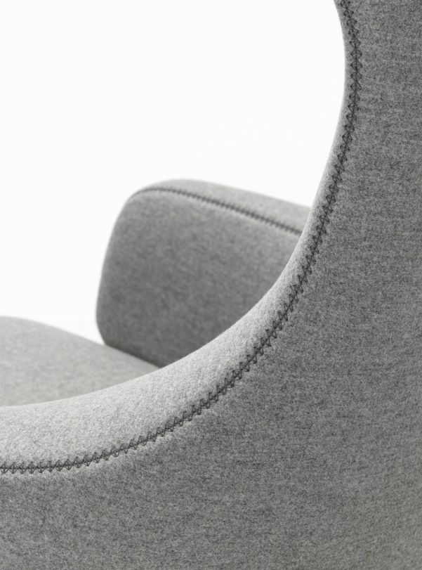 Grand Repos Sessel  + Ottoman Vitra Poliert  Cosy Kieselstein