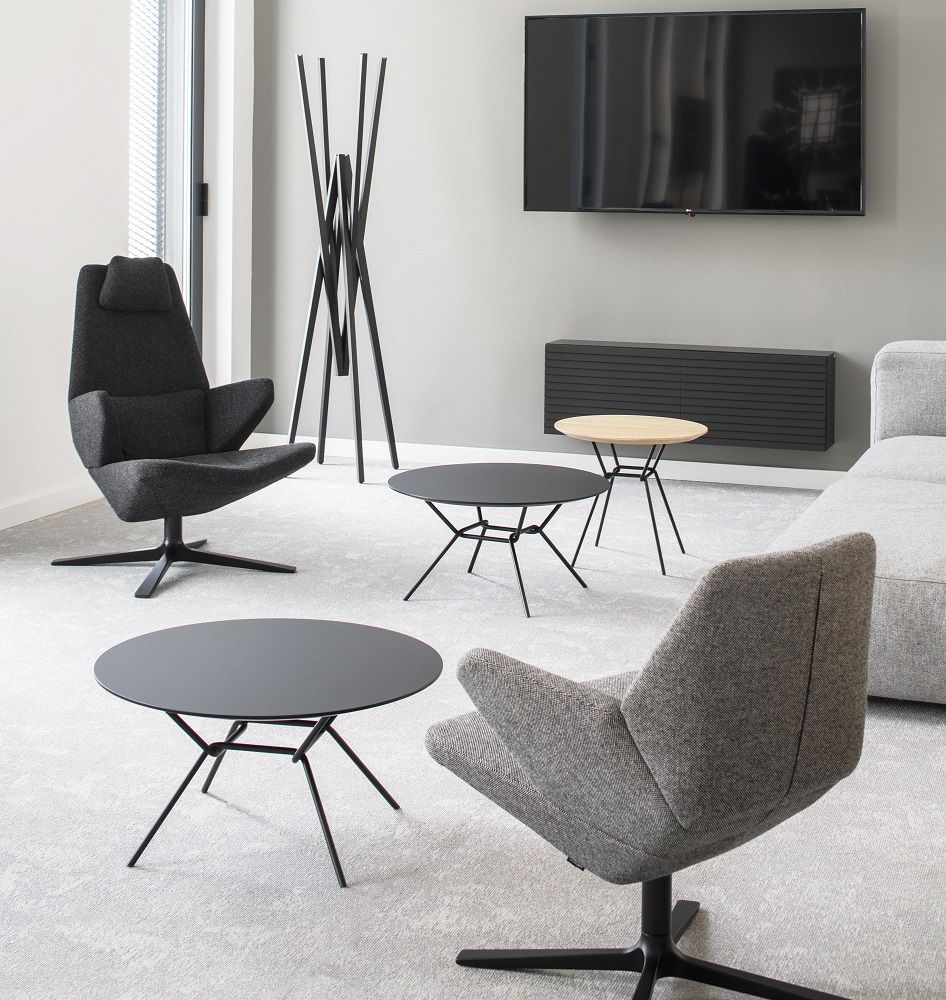 Trifidae Armsessel / Trifidae Konferenzstuhl Prostoria