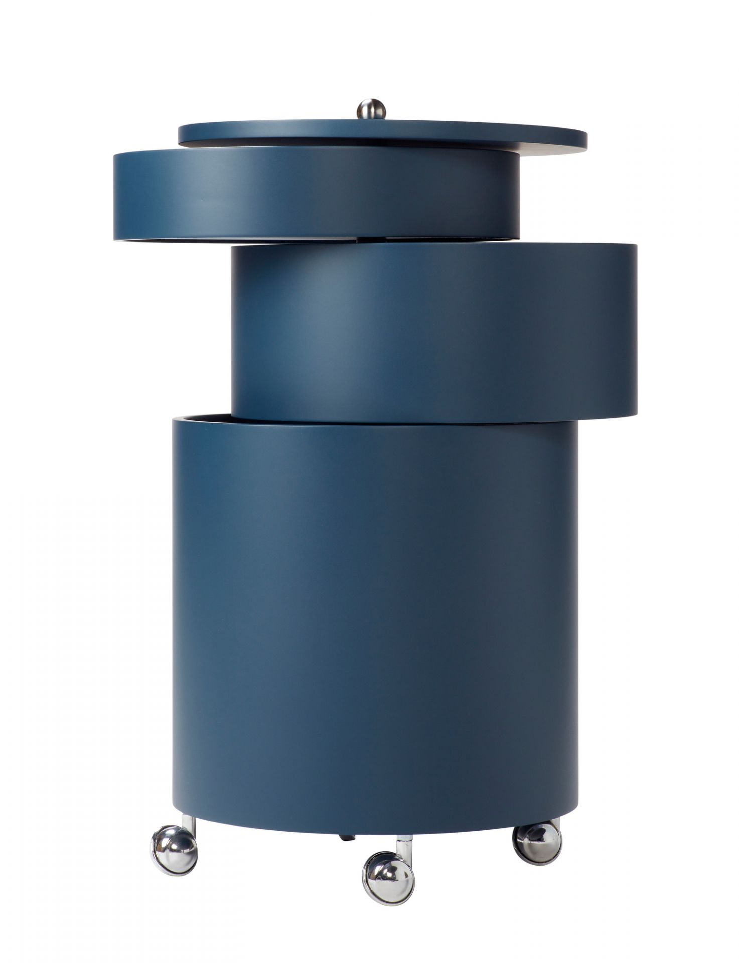 Blauer Barboy Rollwagen von Verpan mit drehbaren Elementen und Chromrollen.