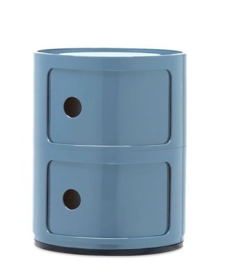 Blauer Componibili Container mit zwei Elementen von Kartell, runder Nachttisch aus Kunststoff mit zwei Fächern.