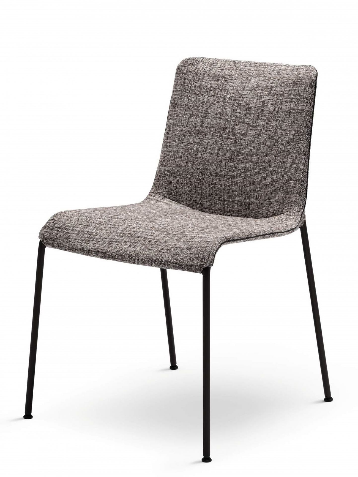 Liz Stuhl mit Stoffbezug in Grau-Braun und schwarzen Metallbeinen, moderner Esszimmerstuhl.