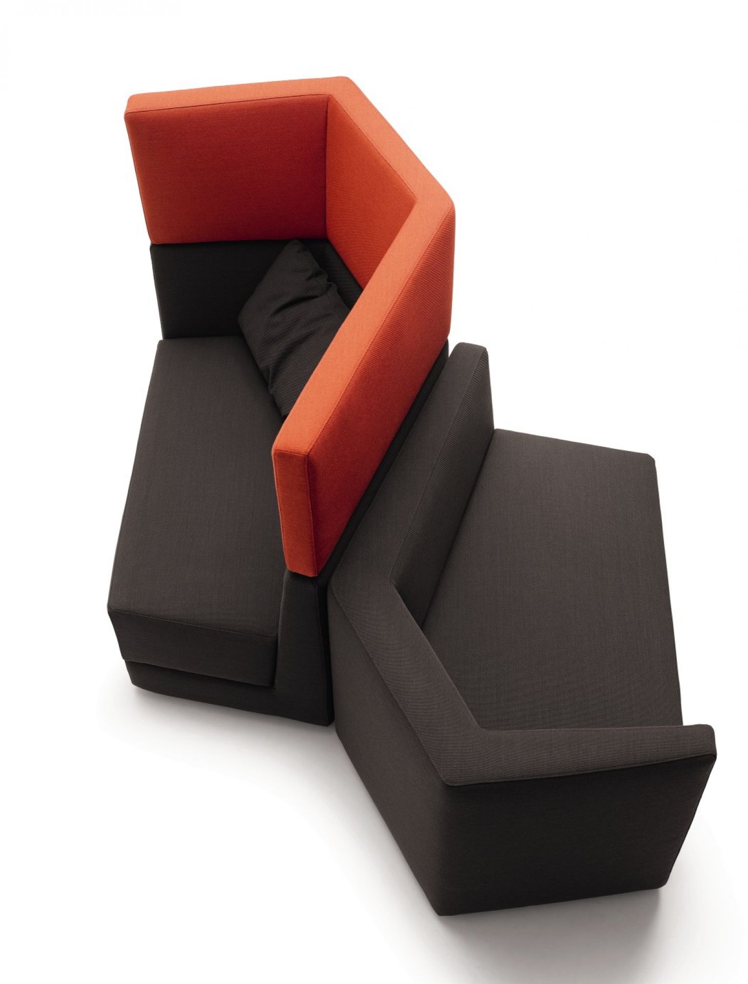 Scope Sofa Sitzelement hoch von Cor, braun und orange, modernes modulares Sofa für Wohnzimmer.