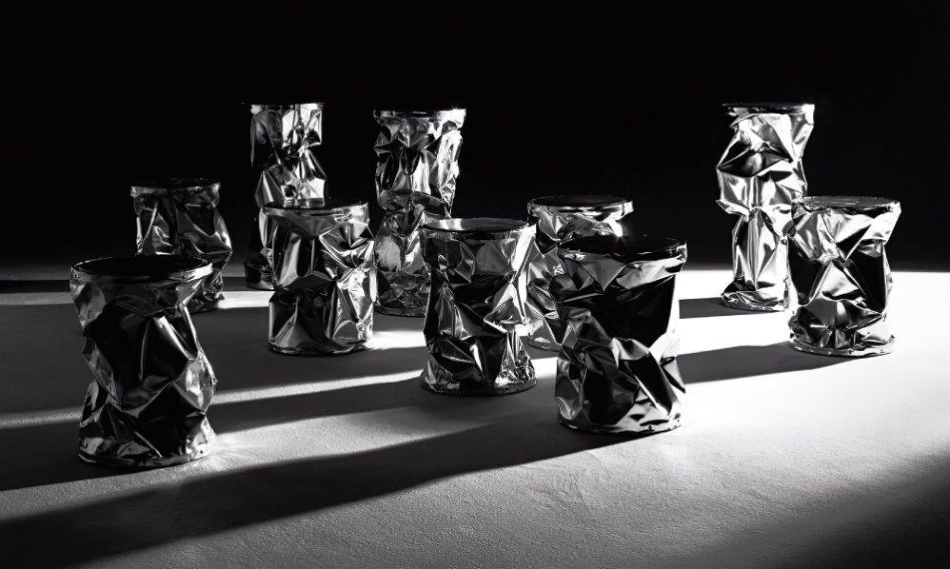 TAB.U Beistelltisch / Hocker Chrom Opinion Ciatti