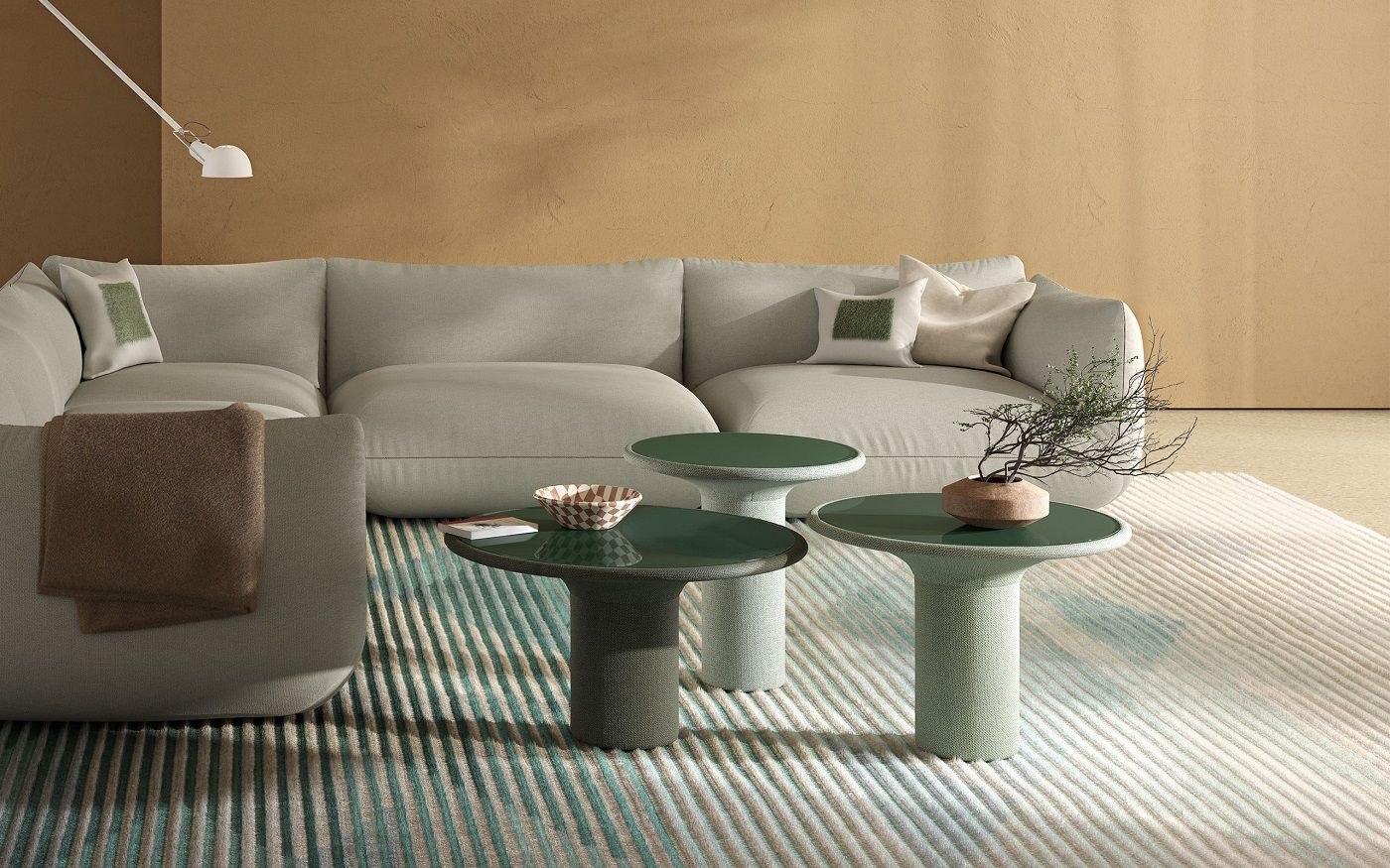 Echo Beistelltische von Cor, grüne Couchtische im Wohnzimmer mit Sofa und Teppich.