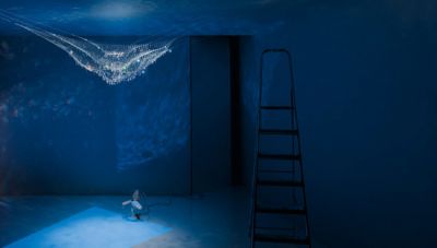 LACRIME DEL PESCATORE Pendelleuchte: Hängende Designlampe mit Kristallen und blauem Lichteffekt.