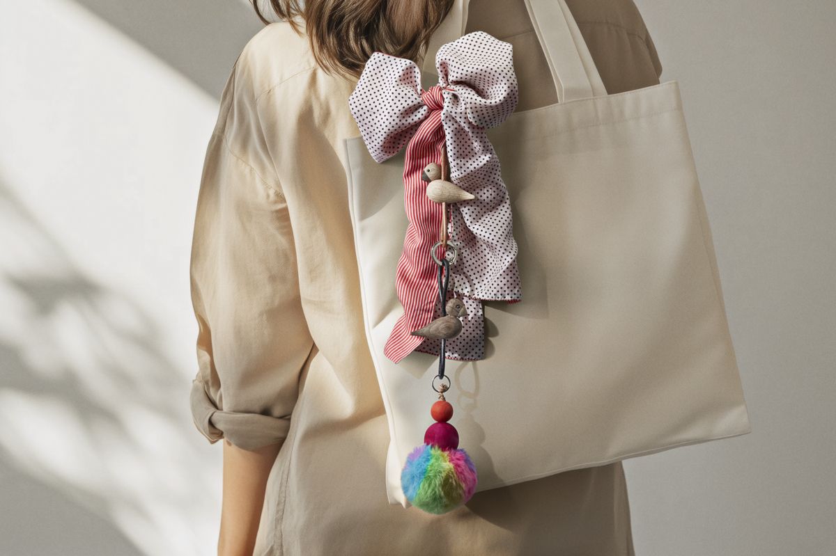 Vogel Eiche silberfarbenes Metall Schlusselanhänger mit Schwarzem leder Kay Bojesen 