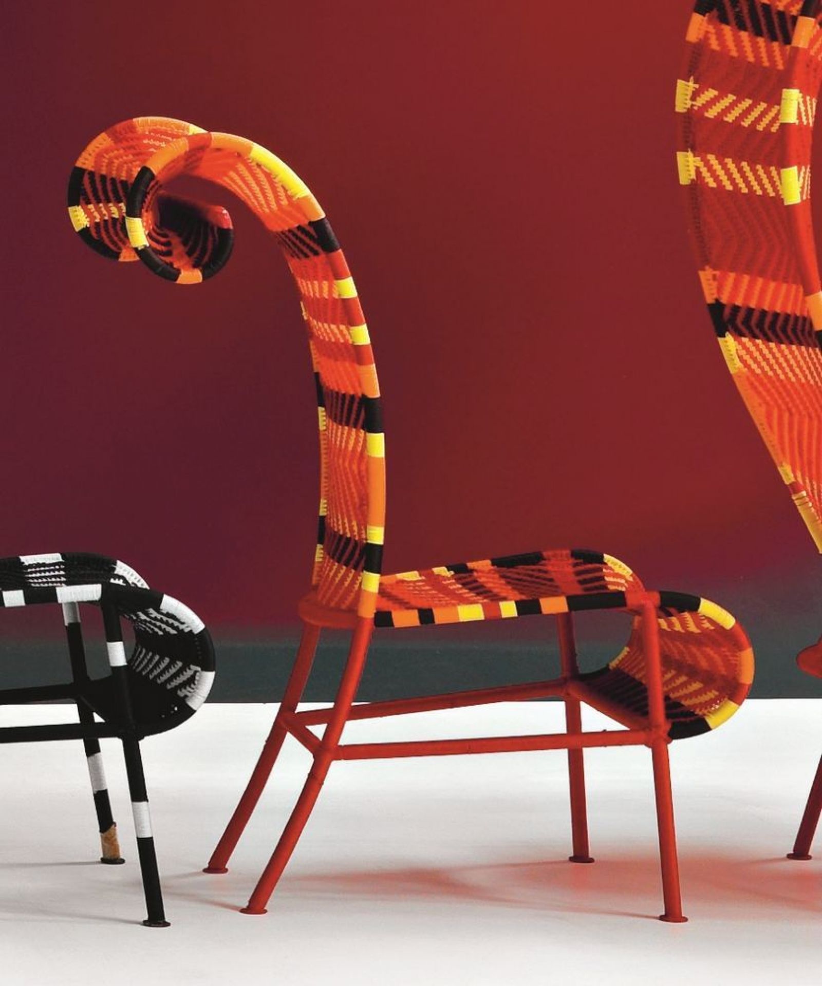 Sunny Stuhl von Moroso, M' Afrique Collection, Multigrün, mit hohem, geschwungenem Rücken. Designstuhl.