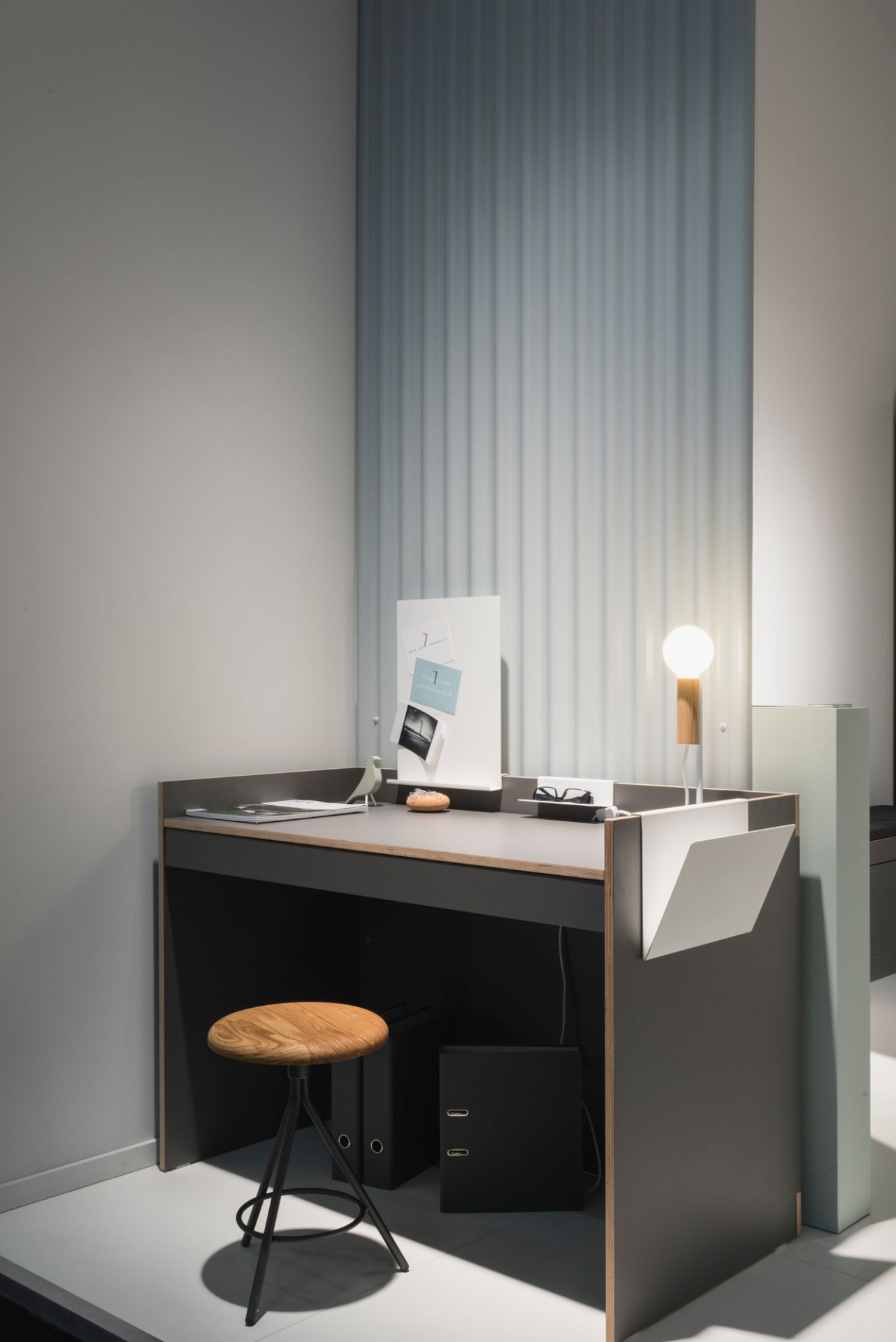 Flai Zubehör Sekretär Müller Möbelwerkstätten Kleiderhaken