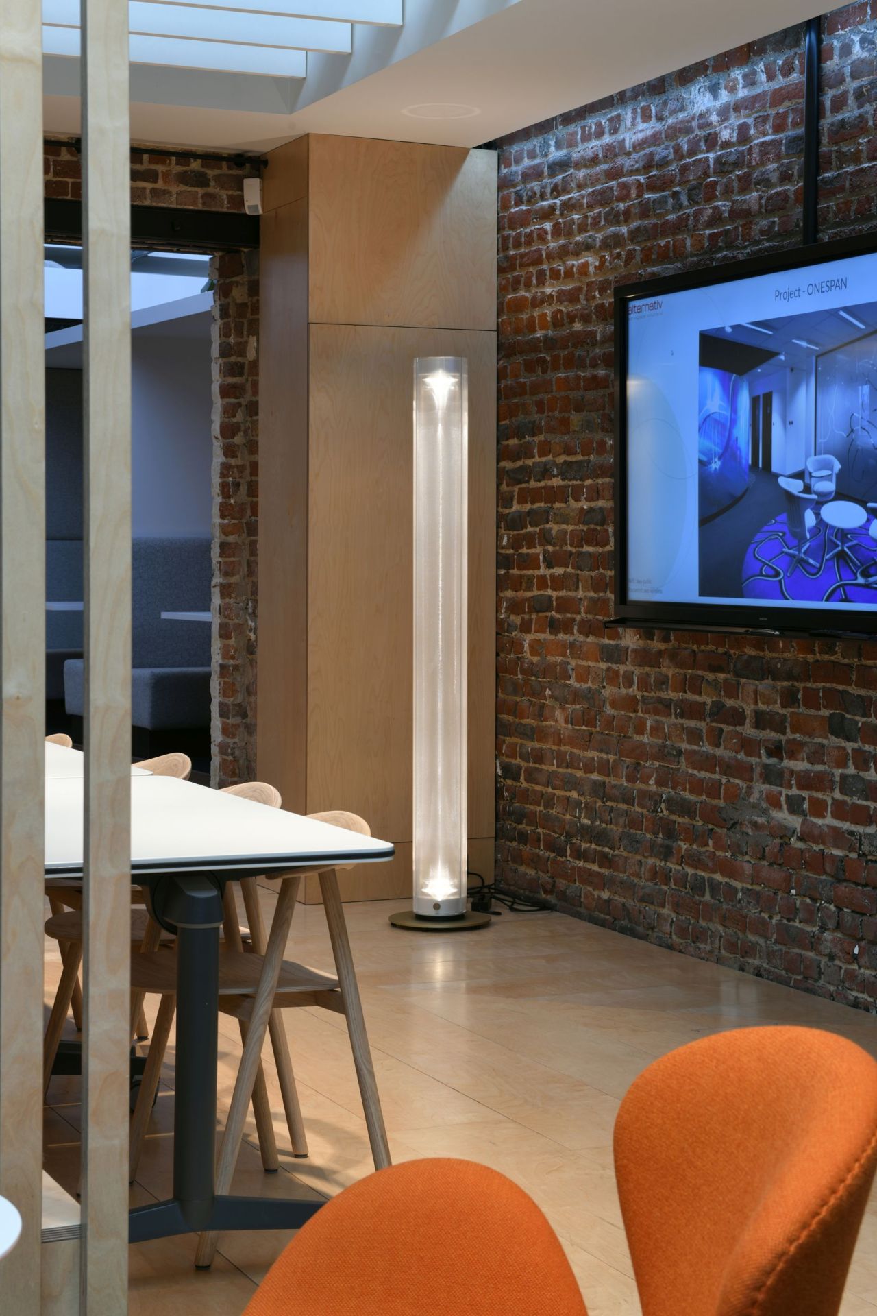 Twilight 360 Stehleuchte Belux Aluminium