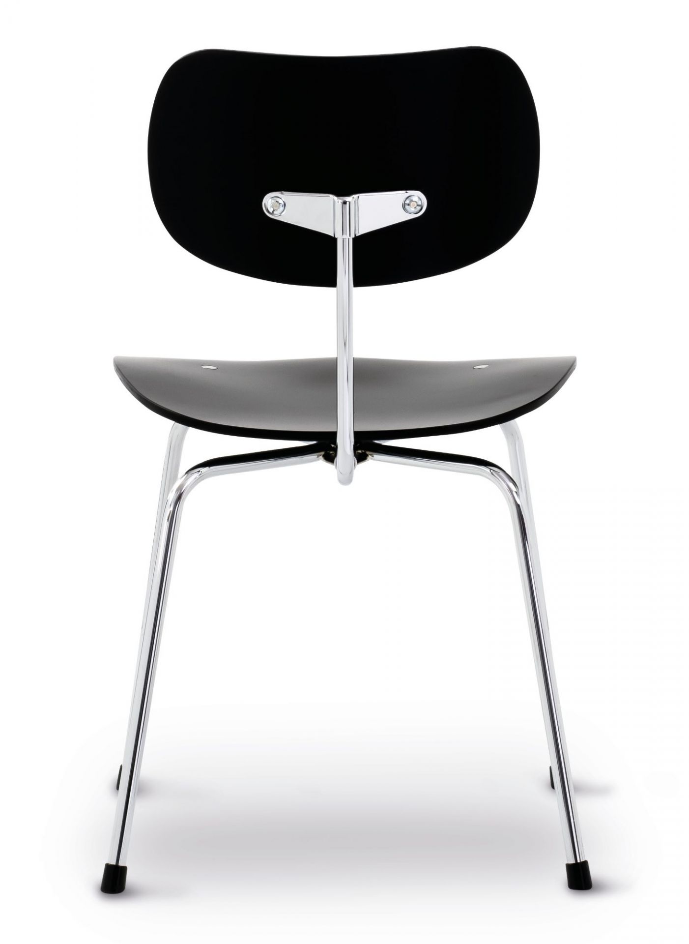 Schwarzer SE 68 Stuhl von Wilde+Spieth mit verchromtem Gestell, Ansicht von hinten. Designklassiker.