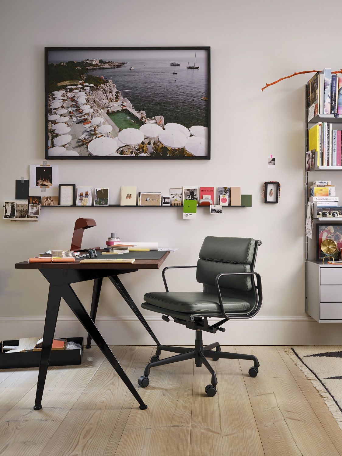 Soft Pad Chair EA217 / EA 217 Sessel Vitra