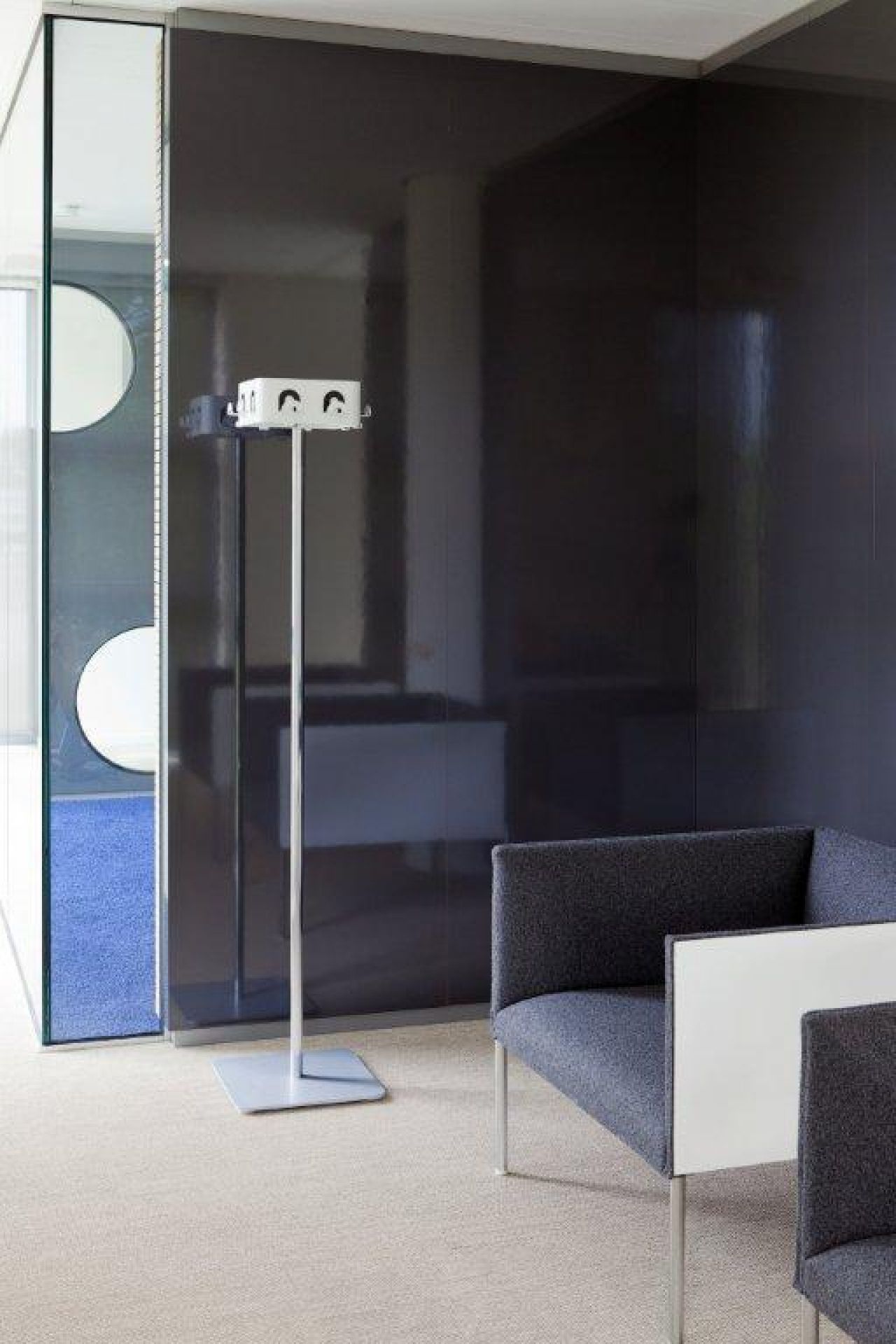 Flow Square Garderobenständer Cascando