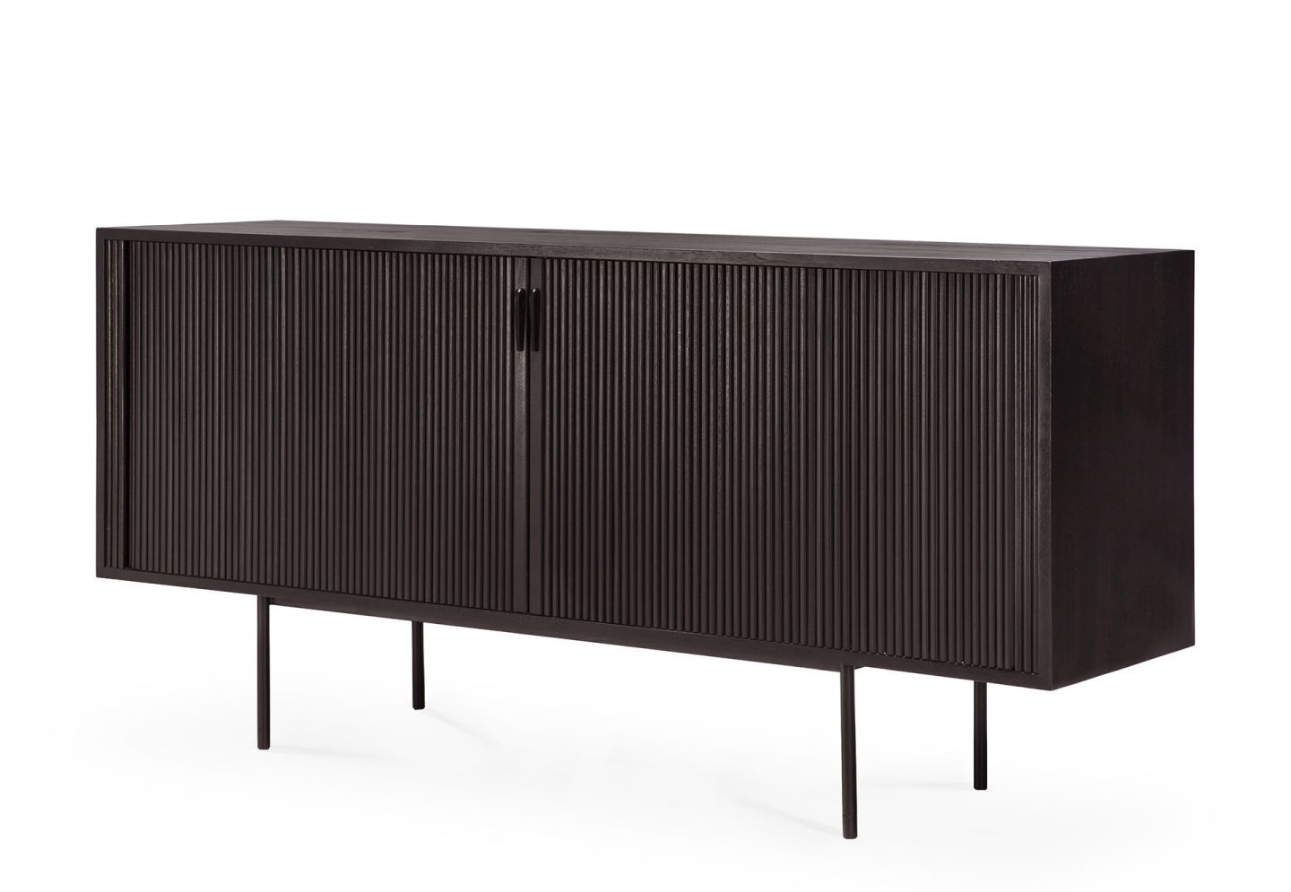 Roller Max Anrichte: Schwarzes Teakholz Sideboard mit zwei Türen und filigranen Metallbeinen.