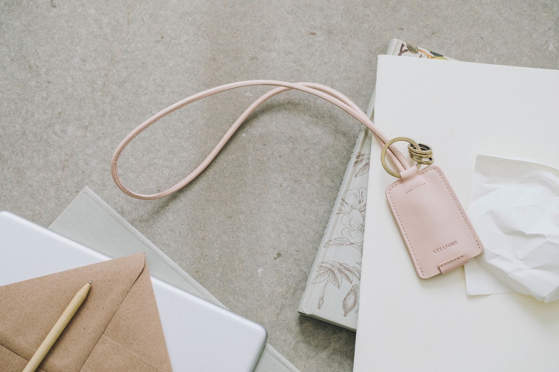 cCHAIN Schlüsselanhänger mit USB Kabel Kreafunk EINZELSTÜCK