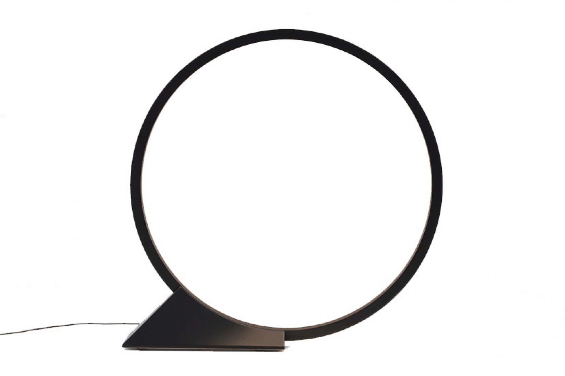 Schwarze O Floor LED Stehleuchte von Artemide, moderne Innenleuchte mit kreisförmigem Design.