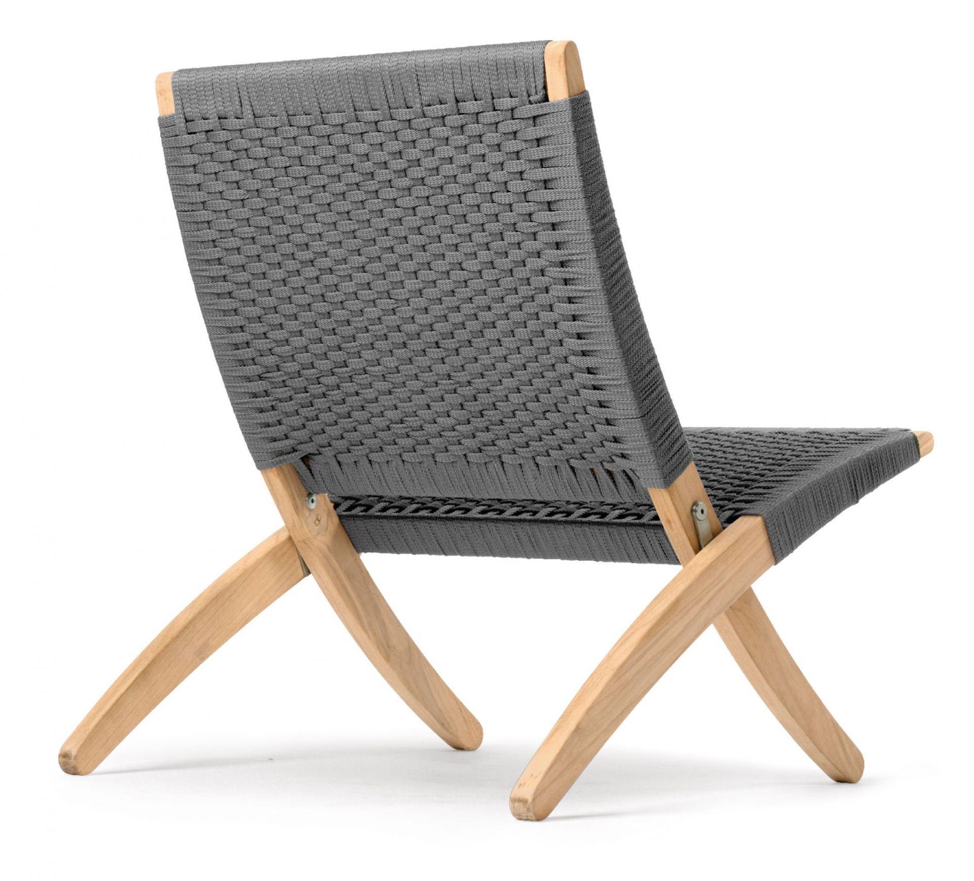 Cuba Chair Outdoor Sessel von Carl Hansen & Søn, graues Geflecht und Holzgestell.