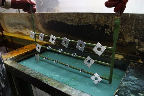 Walter Gropius Türdrücker Tecnolumen Nickel poliert