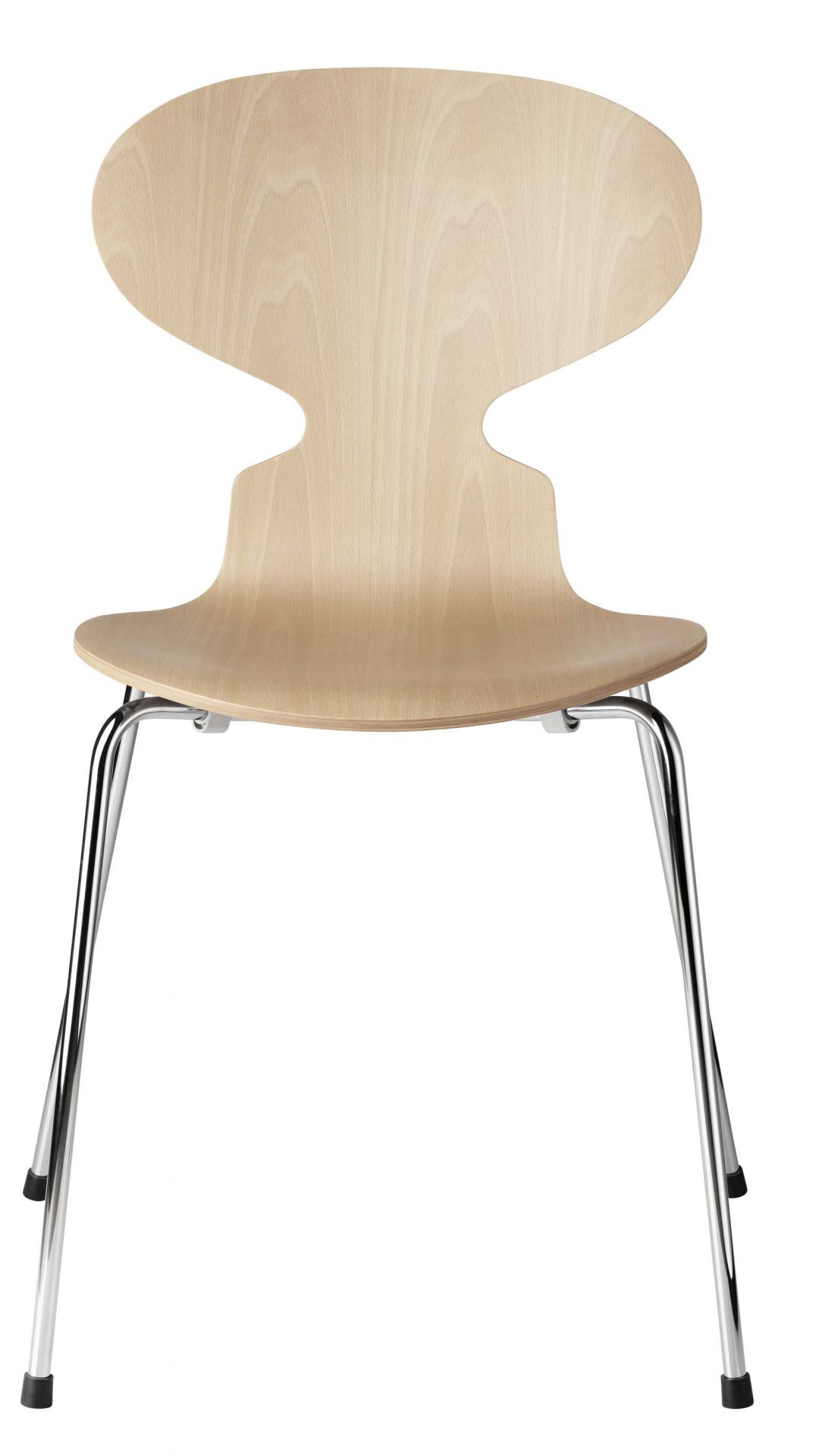 Die Ameise Stuhl von Fritz Hansen mit hellem Holz und Chromgestell, Ansicht von vorne.