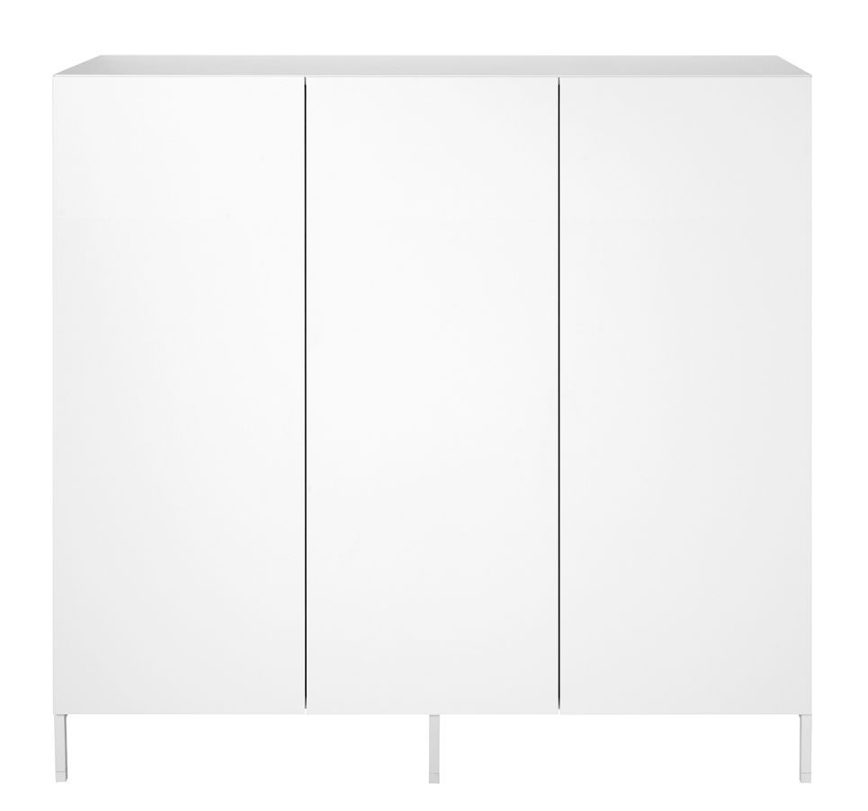 Weißes Urban Sideboard von Schönbuch mit drei Türen und minimalistischem Design für modernes Wohnen.