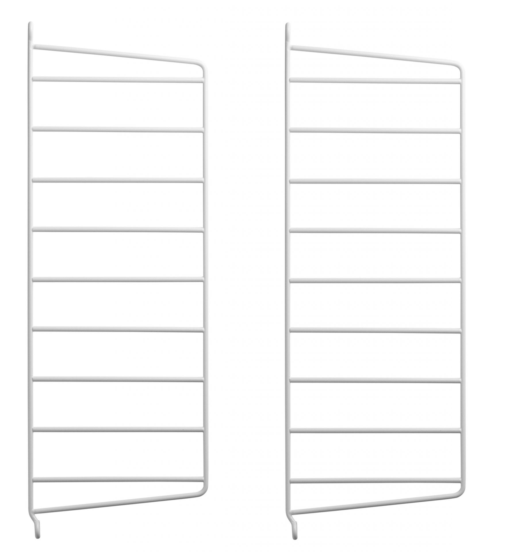 Zwei weiße String Furniture Wandleitern, 50 cm hoch, für Regalsysteme.