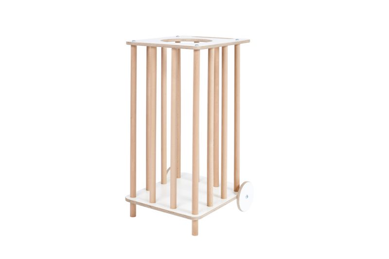 Tojo Kids Zoo Plüschtierkarren aus Holz, ideal zur Aufbewahrung von Spielzeug im Kinderzimmer.