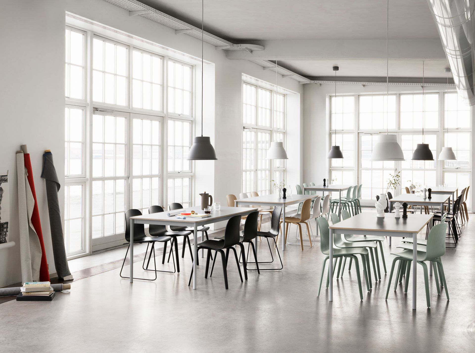 Visu Chair Wood Base Stuhl Muuto