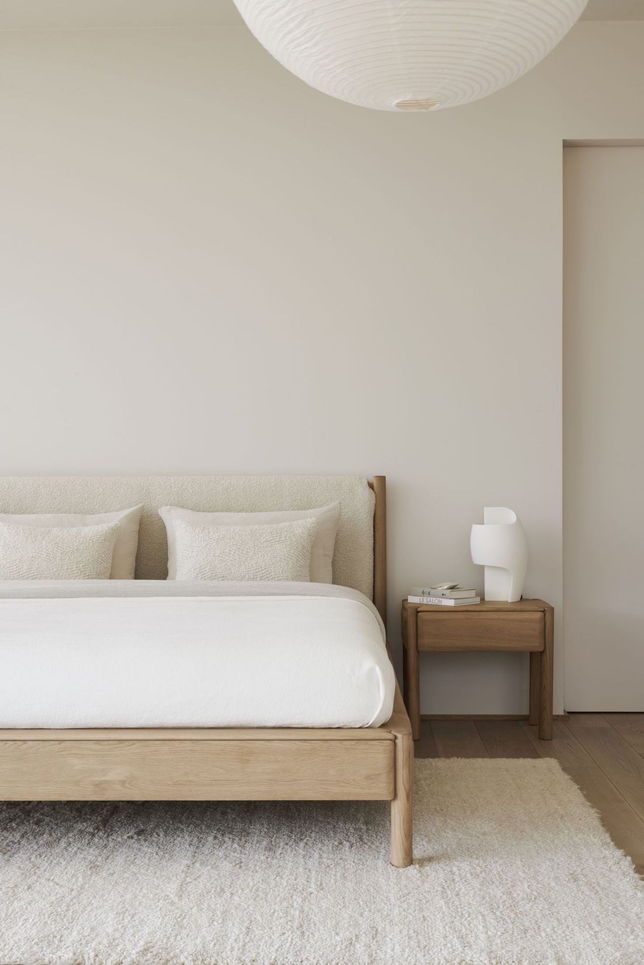 PI Bett mit Kopfteil Ethnicraft