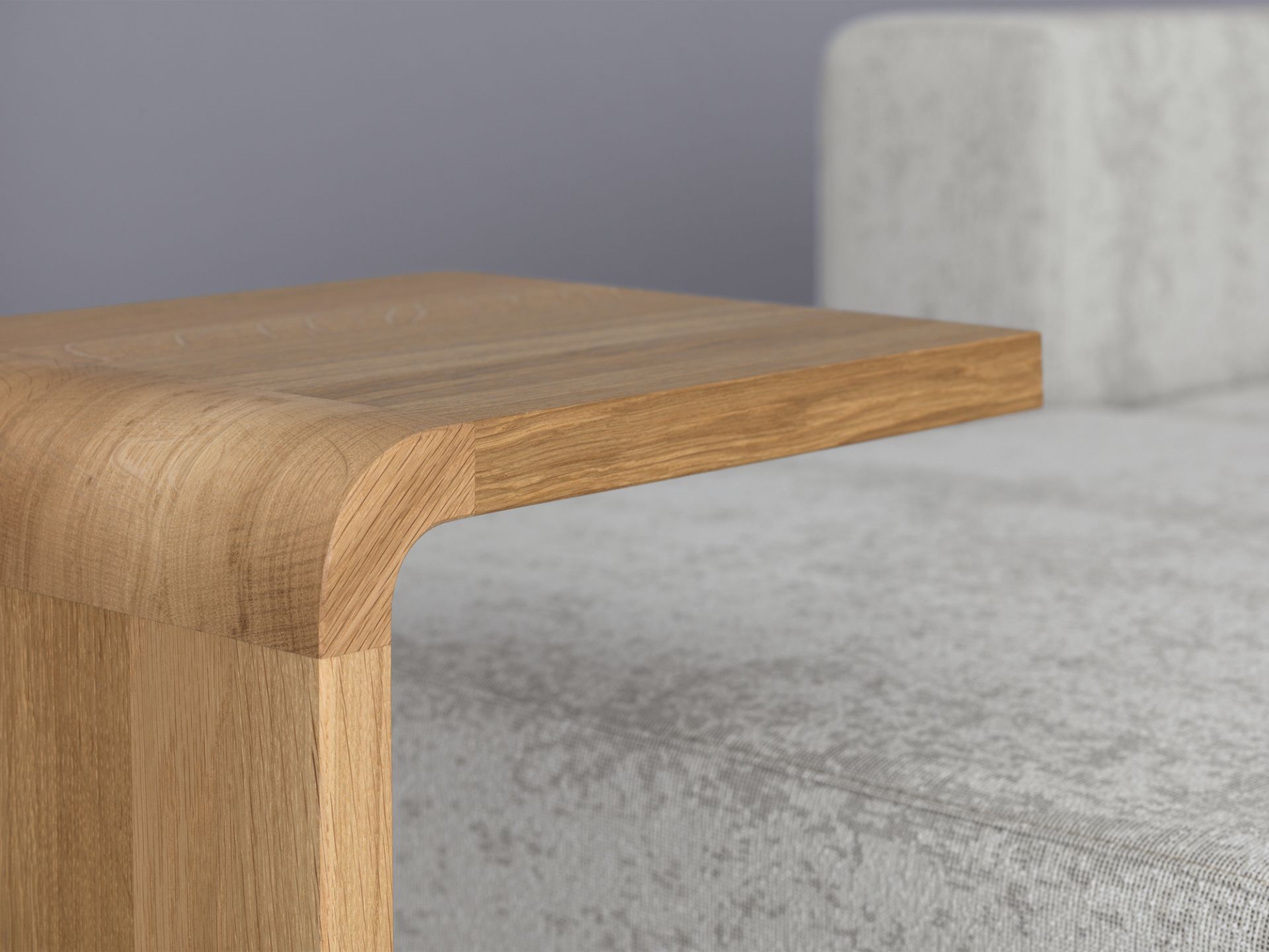 Detailaufnahme des Waitress Beistelltisches aus europäischem Nussbaum, ideal als Nachttisch oder Sofatisch.