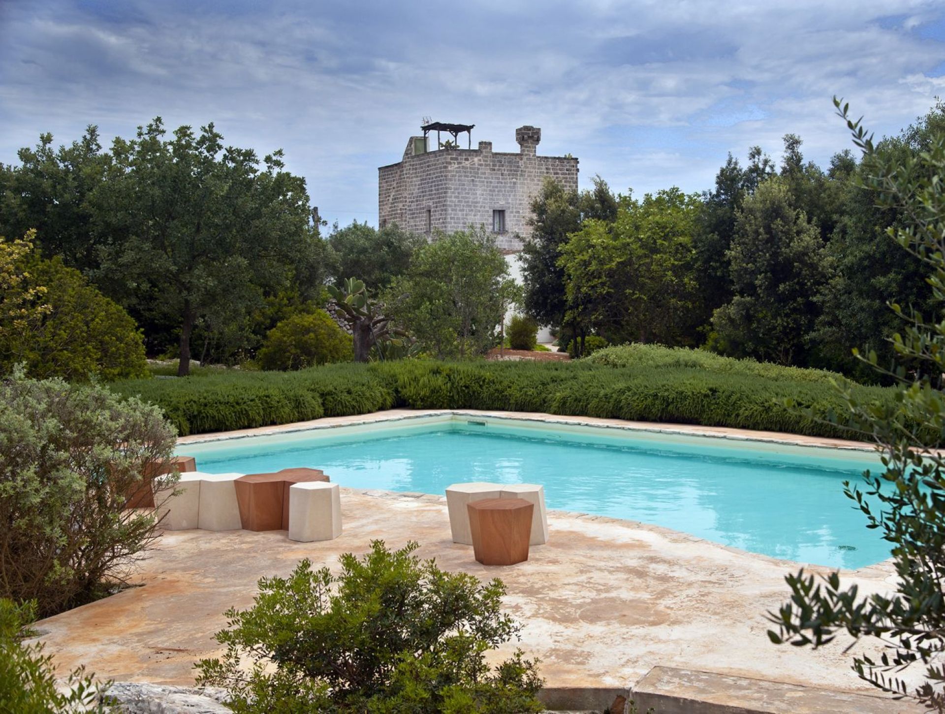 Hexagon Hocker Casamania Horm