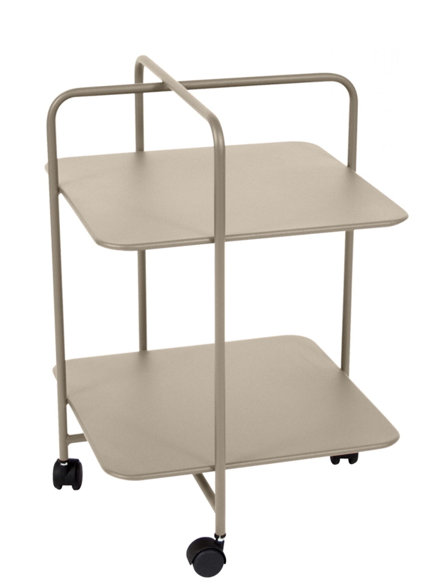 Beige Alfred Beistelltisch von Fermob für den Außenbereich mit zwei Ablageflächen und Rollen.