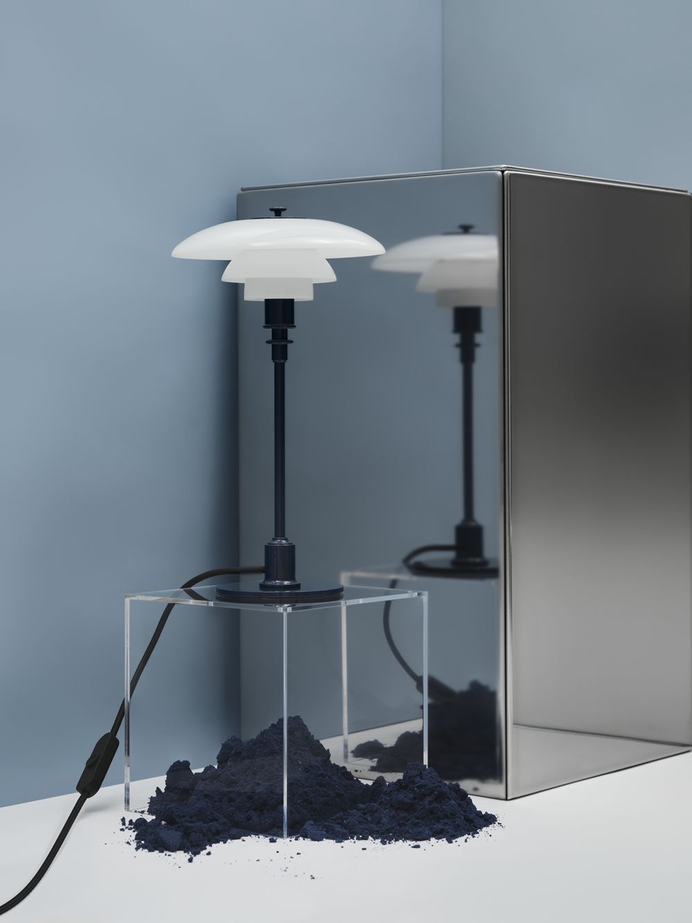 PH 2/1 Table Lamp Tischleuchte Glossy Louis Poulsen