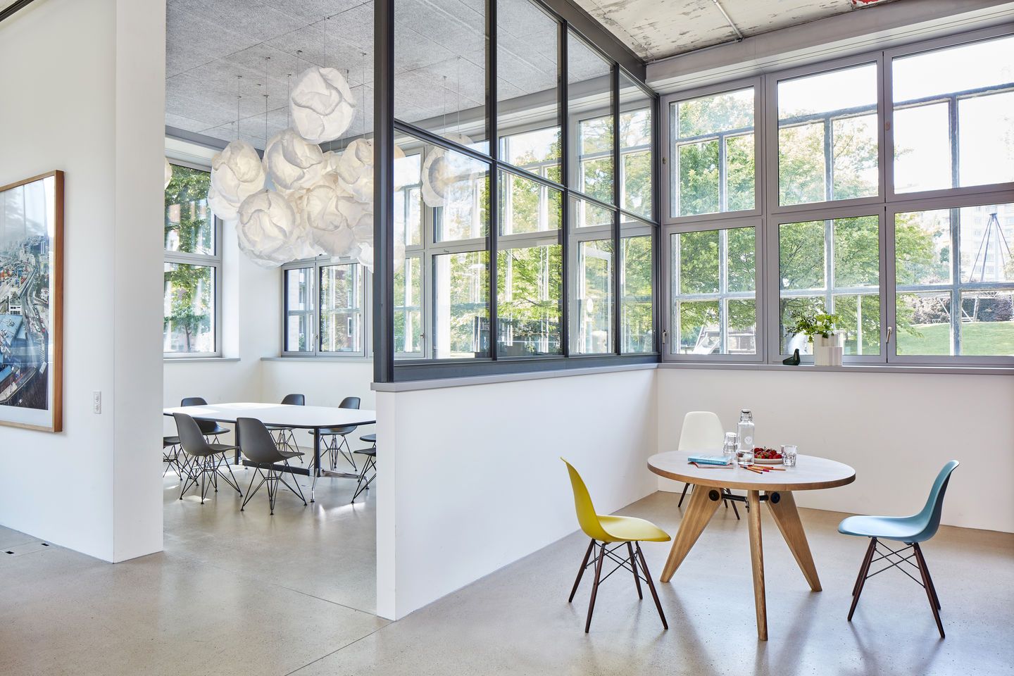 Eames Fiberglass Chair DSW Stuhl Vitra