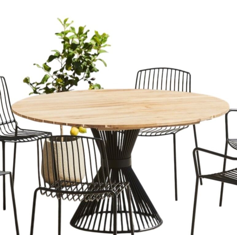 Moro Outdoor Tisch Jan Kurtz