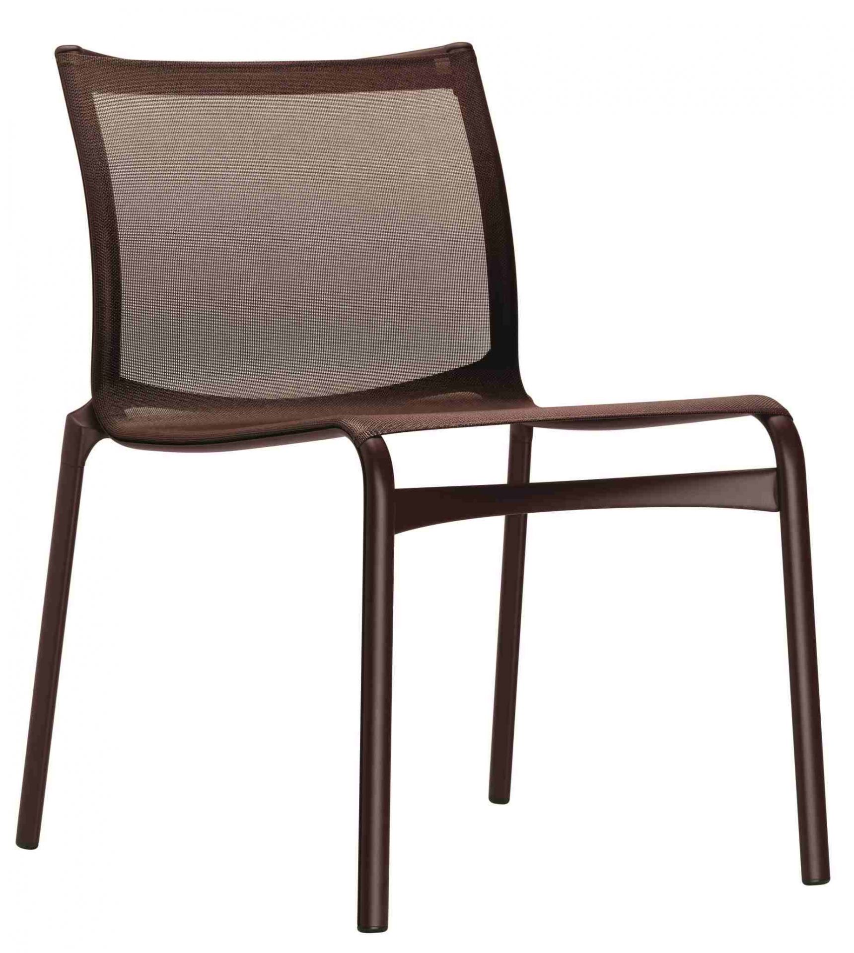 Brauner Frame Stuhl mit Netzbespannung von Alias. Moderner Design Stuhl für Esszimmer und Büro.