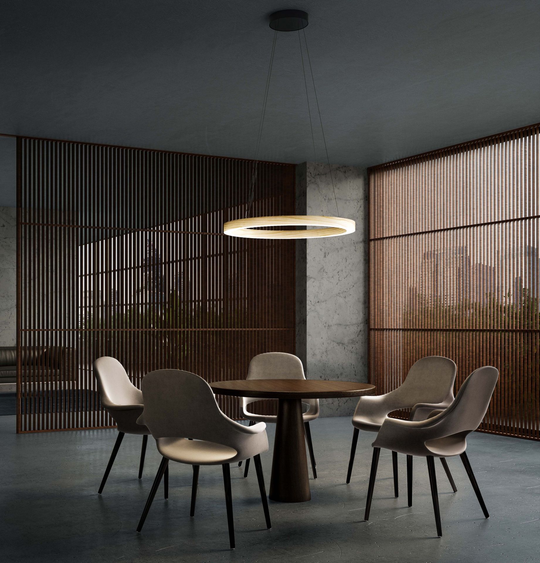 Oh!-Line Pendelleuchte von LZF Lamps über Esstisch mit Stühlen. Moderne Hängelampe für Esszimmer.